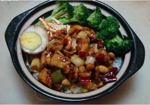 煲仔饭加盟店的注意事项之店铺选择