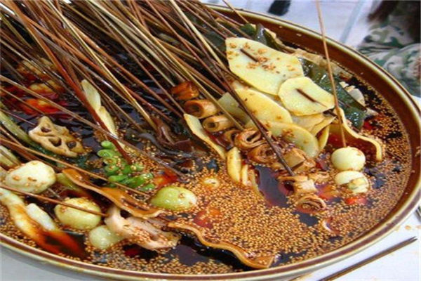 串串香加盟需要多少钱?3-5万元左右就能投资开店