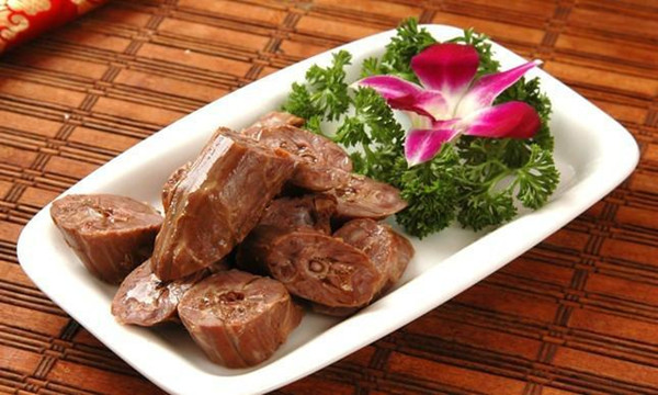鸭脖店需要办理什么证件?开一家绝味鸭脖店需要多少钱?