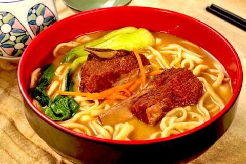 鹿九爷面馆集合店凭什么成为投资宠儿？