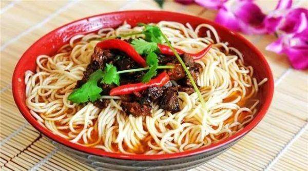 面食大热，如何开一家年轻人喜欢的面馆？